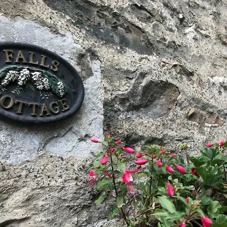 Falls Инглтон